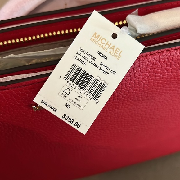 NWT MICHAEL KORS RED LEATHER CROSSBODY TRISHA - Picture 10 of 10
